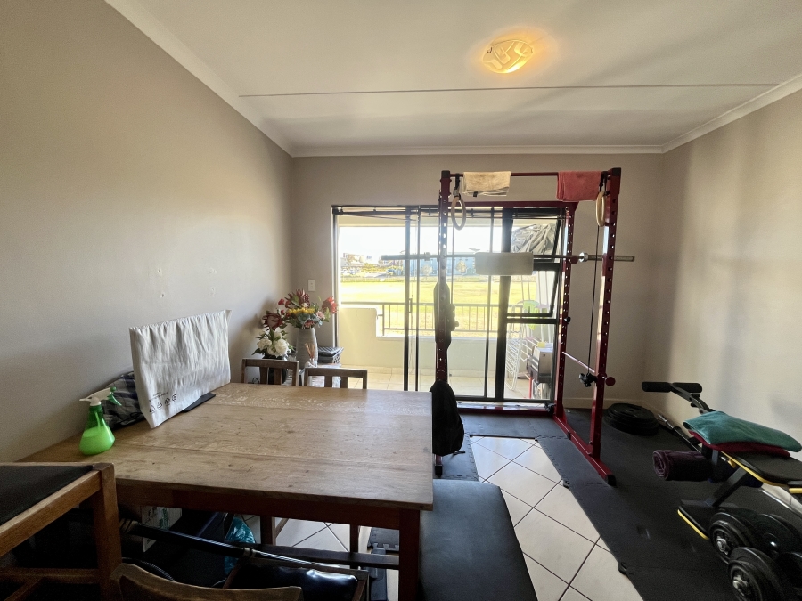 To Let 2 Bedroom Property for Rent in Burgundy Estate Western Cape